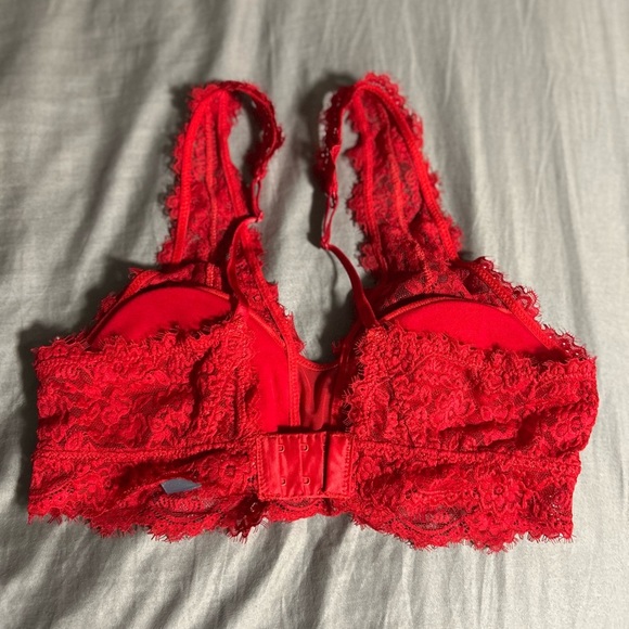 Aerie Red Lace Bralette Size M - Picture 2 of 3